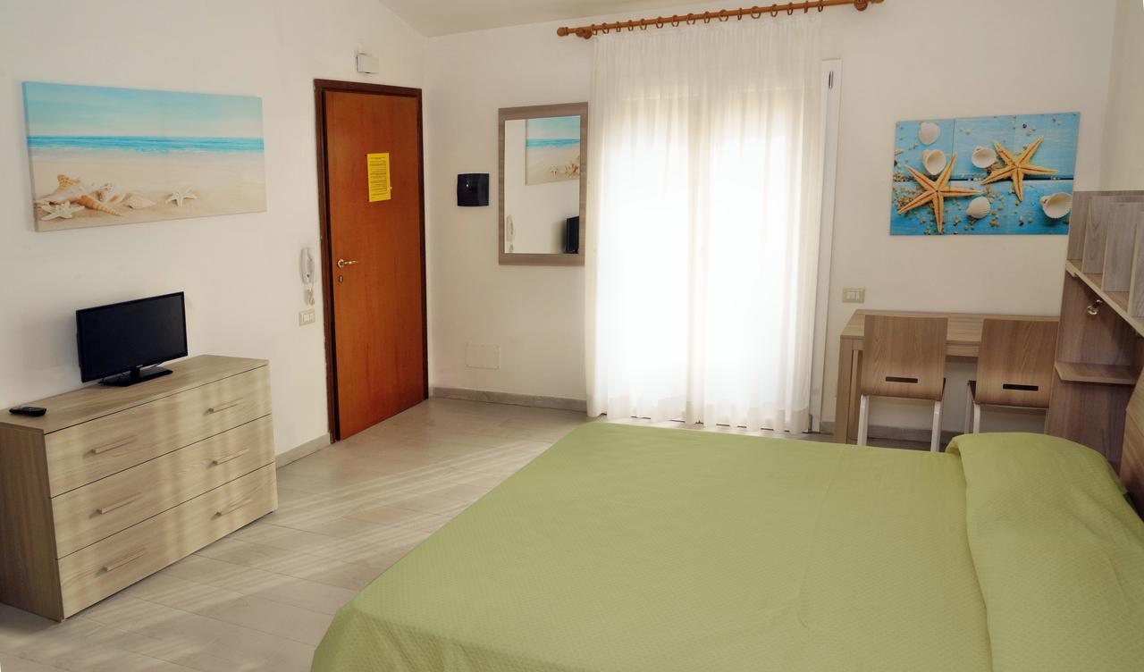 Blu Baita La Maddalena  Exterior photo